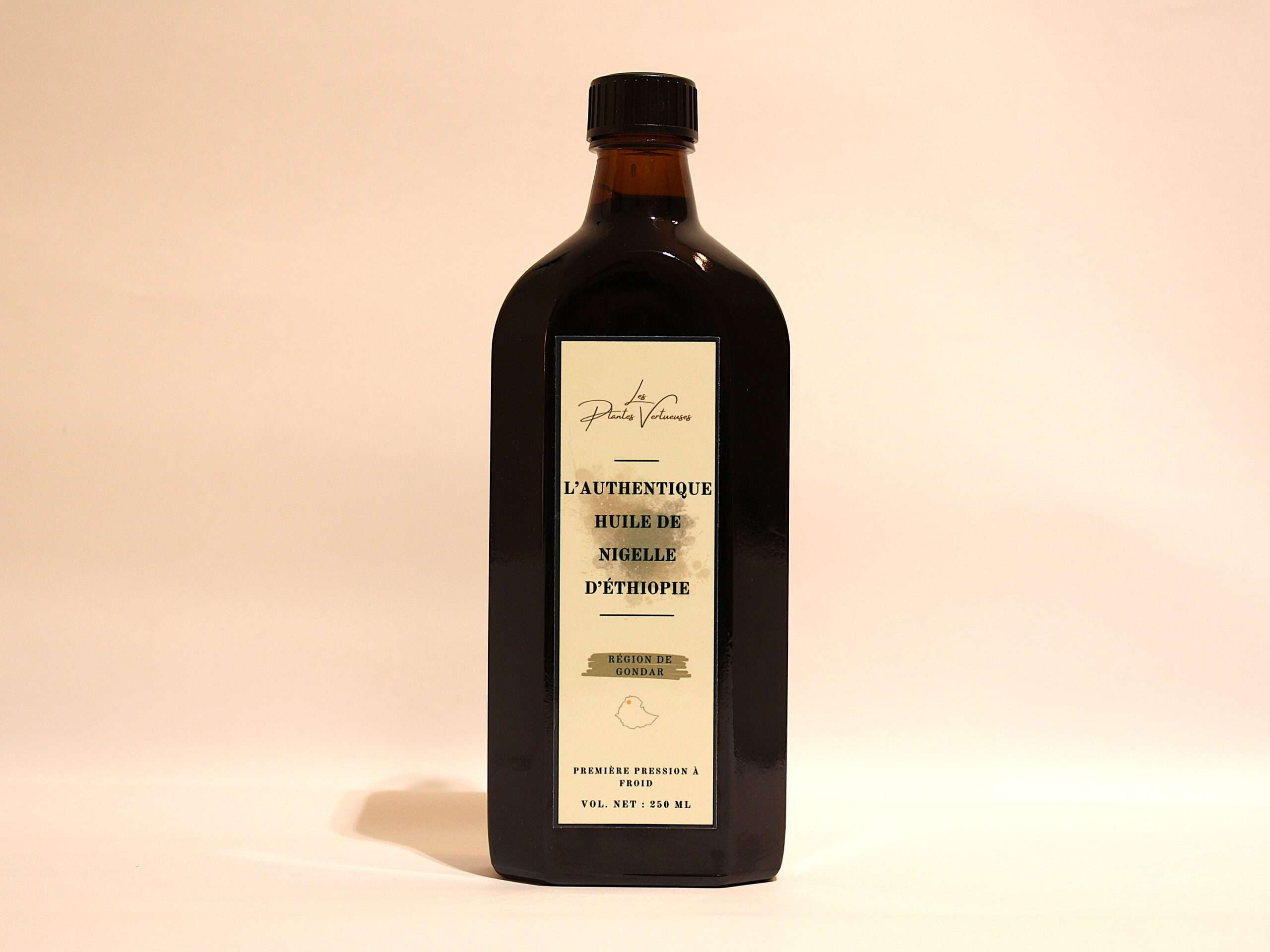 Huile de nigelle - 250 mL- recto- www.lesplantesvertueuses.fr - Copie Les bienfaits de l'huile de nigelle d’Éthiopie en bouteille de 250 mL vue de face